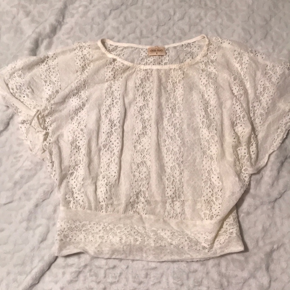 White lace dolman sleeve top